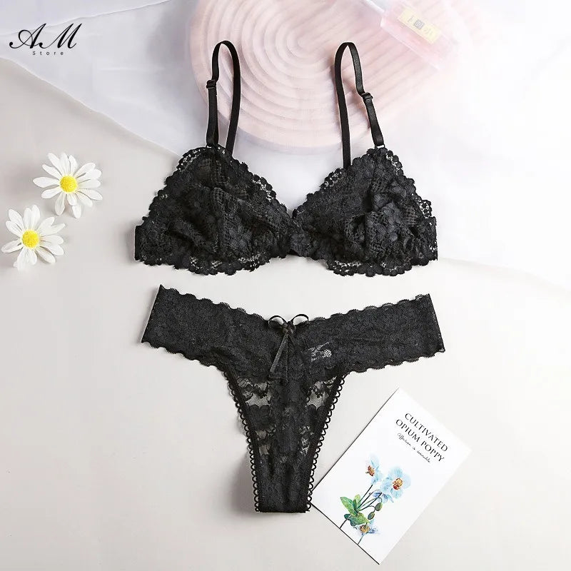 Lace Bliss Seamless Bra & Panty Set